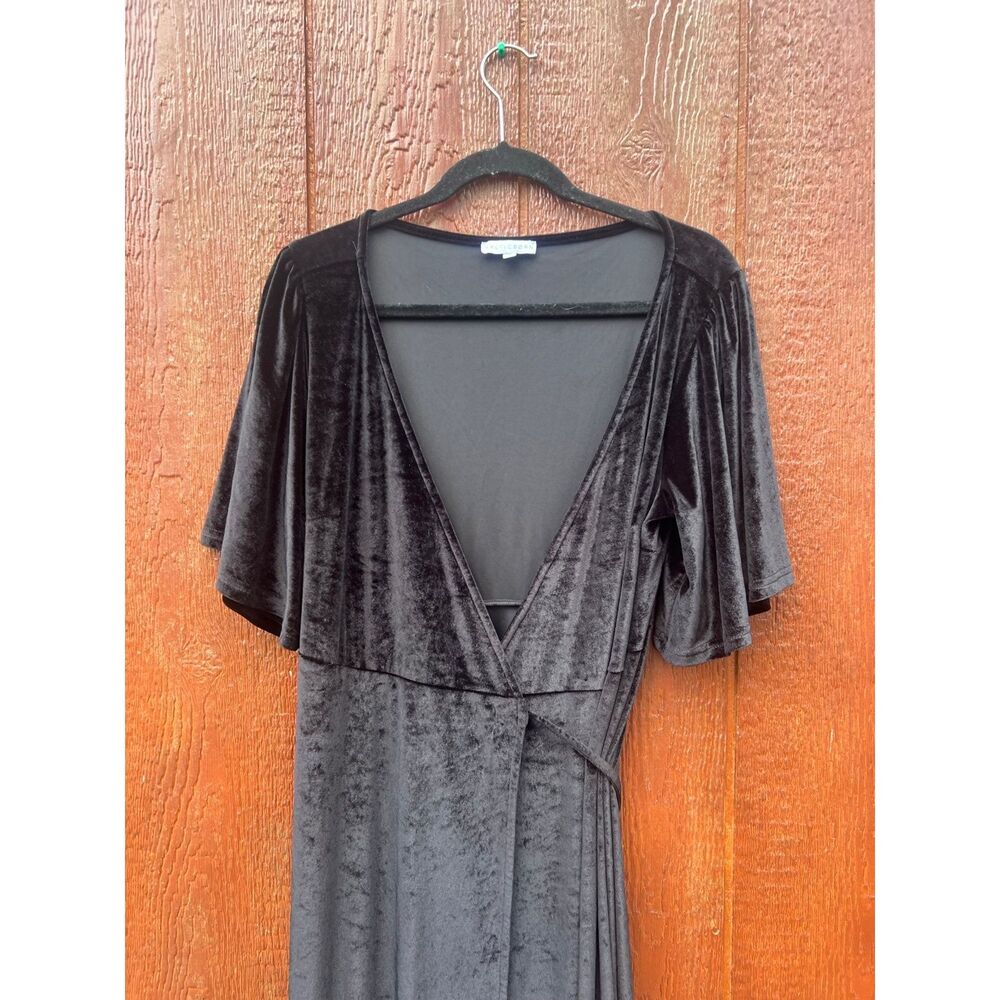 Baltic Born Meghan Velvet Wrap Maxi Dress in black size XL Wedding Prom Witchy - Picture 3 of 5
